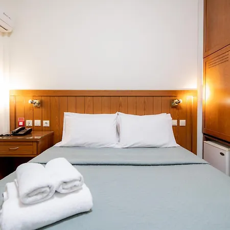 Philippos Hotel 2*