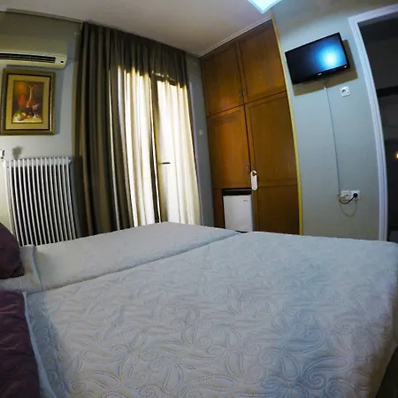 Philippos Hotel 2*