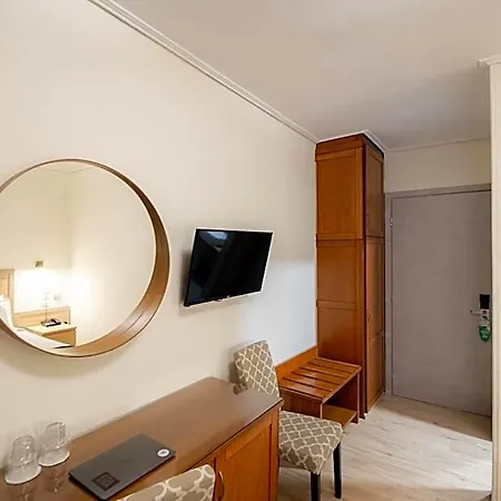 Hotel Philippos 2*